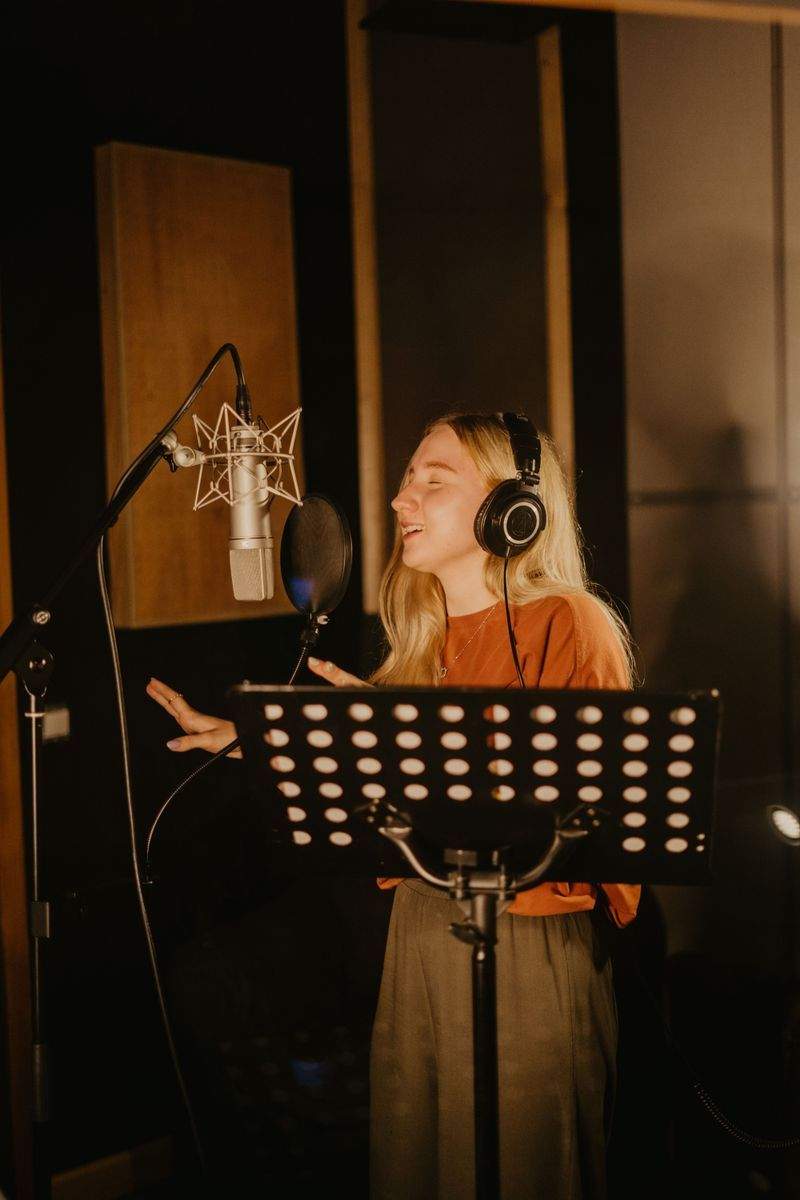 Voz Clara Studio 12